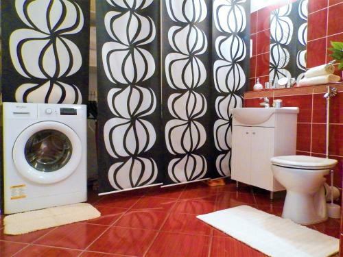 L�na Apartmanh�z - Eger