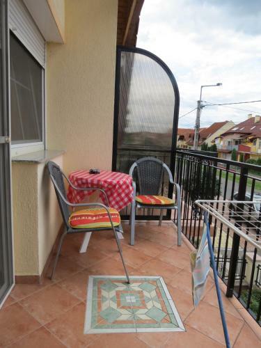 J�zmin Apartman