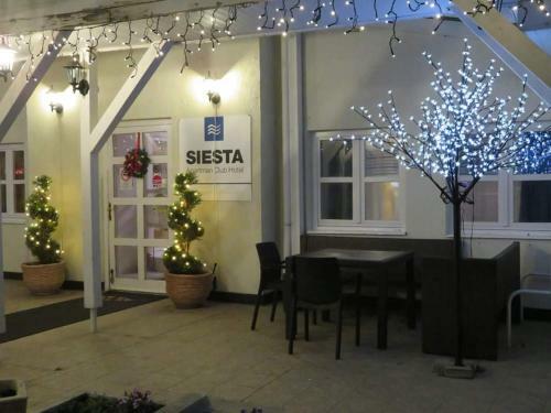 Siesta Club Hotel