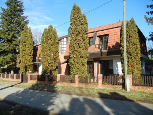 Primera Apartmanh�z