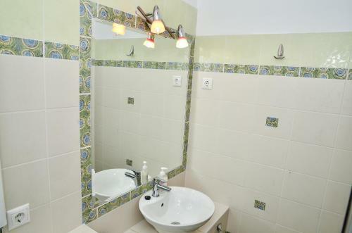 H�li Apartman