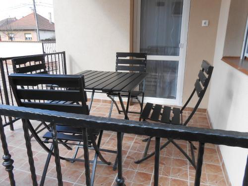 Imola �s Andrea Apartmanh�z 2