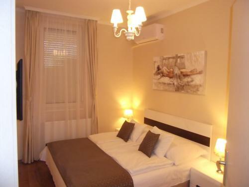 Ametiszt Apartman