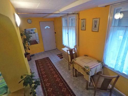 Apartamento Szab� Villa