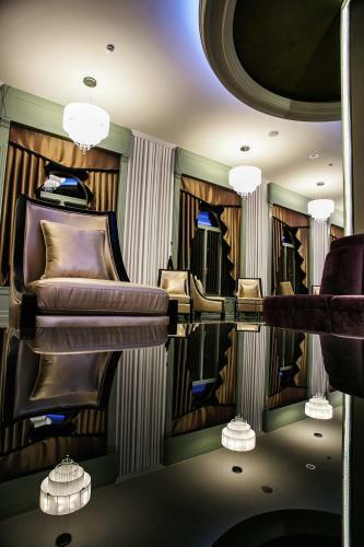 Grand Hotel Glorius Mak�