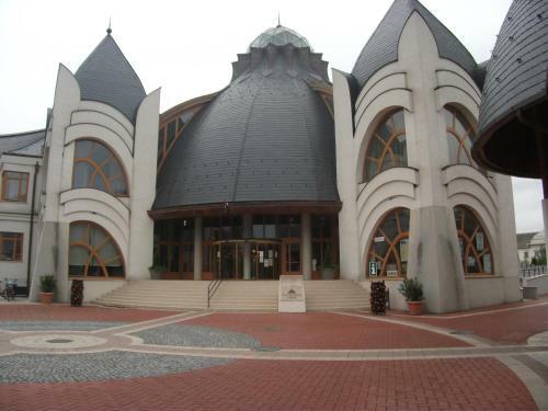 R�zsa Apartman