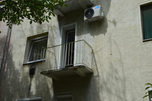 Ad�l Apartman