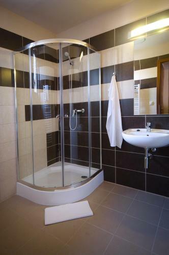Pandora Zs�ry Apartmanok Mez?k�vesd