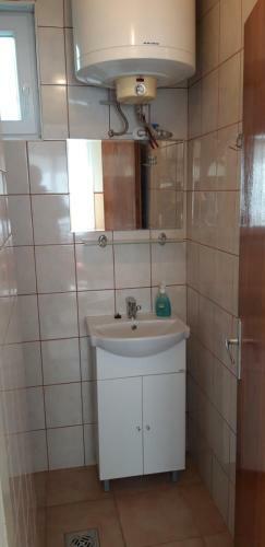 Arany Apartman Zs�ry