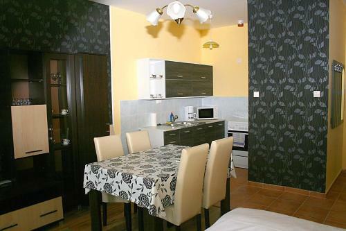 Udvarh�z Apartman
