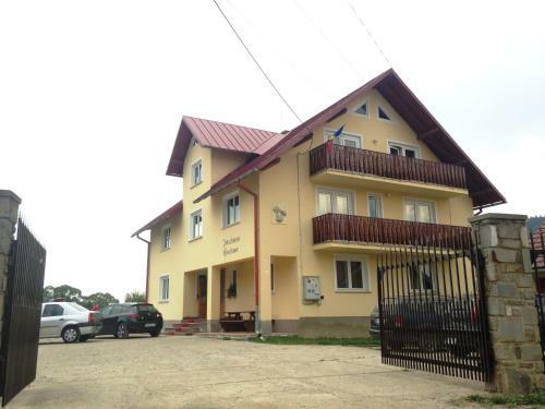 Bed & Breakfast Pensiunea Gentiana