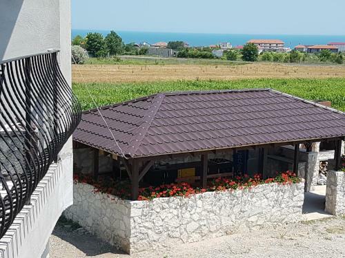 Complex Gospodaresc Route 66