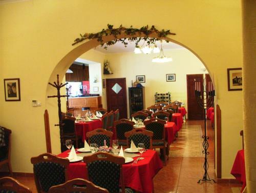 Hotel R�k�czi
