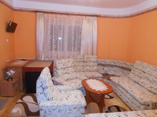 Hostal Tibor Bar�t Vend�gh�z