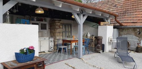 Vintage Holiday Home