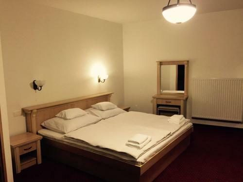 Hostal Zempl�ni Pitvaros Pihen?