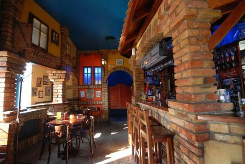 Hostal Kal�z Fregatt Panzi� & �tterem