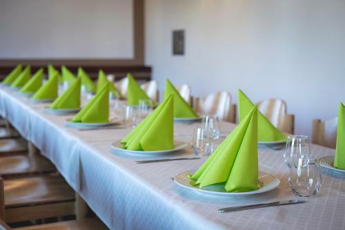 Hostal Castrum Vend�gh�z
