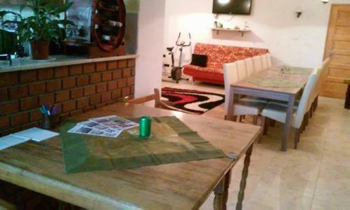 Hostal K?r�zsa Vend�gh�z