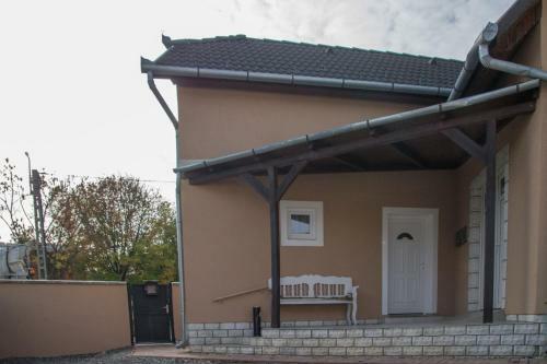 G�rdi Apartman