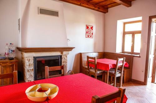 Hostal Katica Vend�gh�z