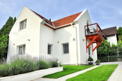 Shambala Apartman