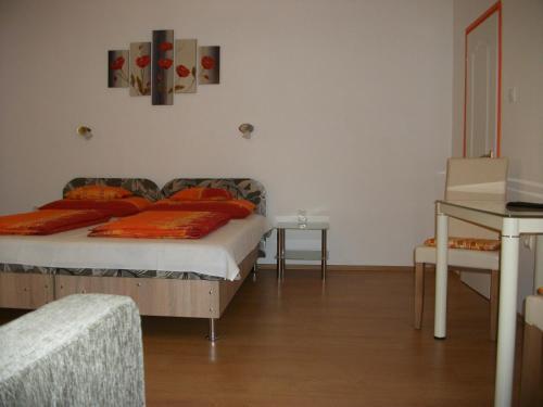 Hostal �den Ii.