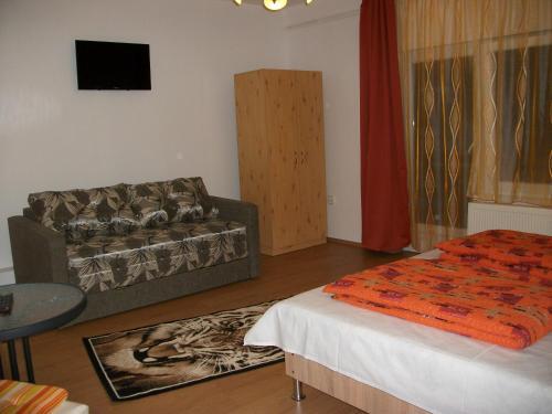 Hostal �den Ii.