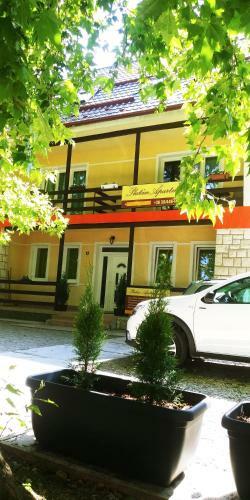 Plat�n Apartmanh�z