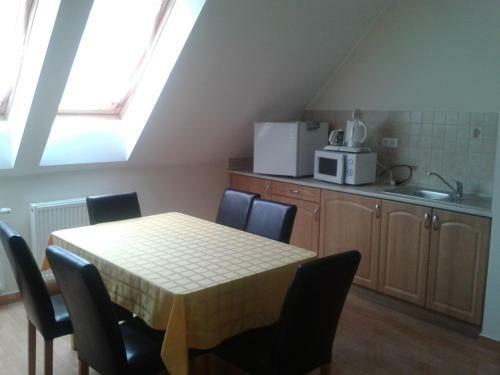 Hostal Hat�rmenti Vend�gh�z