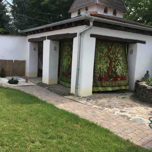Hostal Sadhana Yoga Retreat Centre