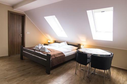 Cuha-gy�ngye Apartmanh�z