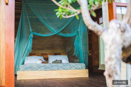 Tevana House Reef