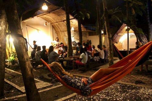 Villa Monyet Java