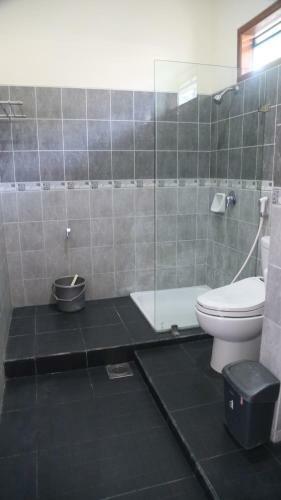 Hotel Sunrise Resort Batukaras