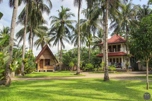 Hostal Sadati Home Stay