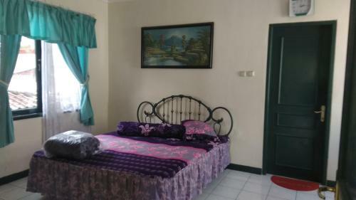 Zevannya Villa Stockholm Kota Bunga