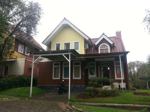 Zevannya Villa Victorian Kota Bunga