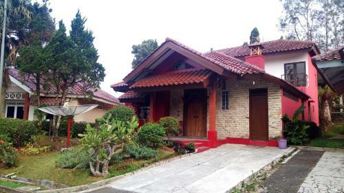 Zevannya Villa Belanda Kota Bunga