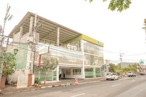 Oyo 603 Ebizz Hotel
