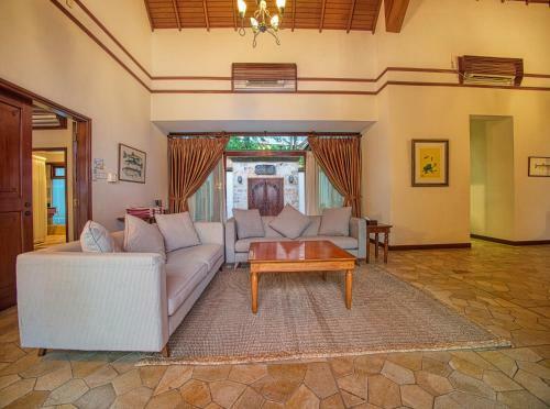 Hotel Indra Maya Pool Villas