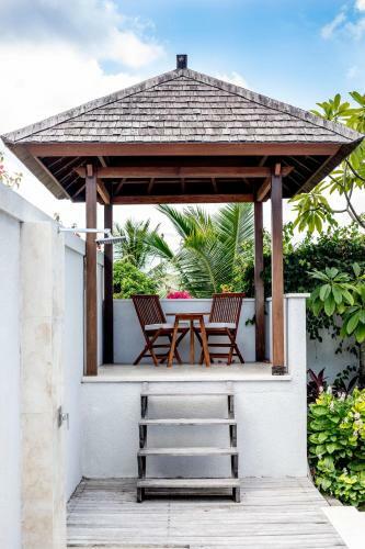 Villa Kokomo Resort Gili Gede