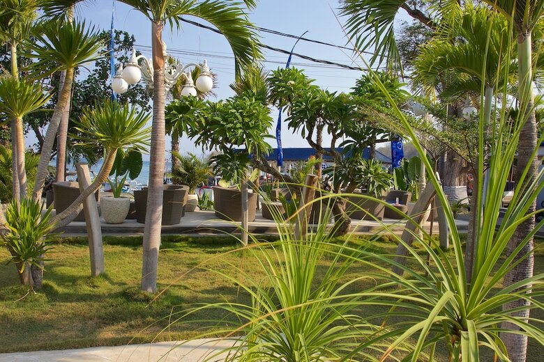 Hotel Ok Divers Resort & Spa