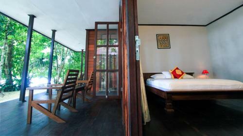 Waiwo Dive Resort Raja Ampat