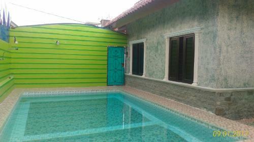Villa Pelangi