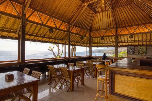 Hostal Manta Cottages With Sea View