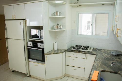 Beautiful 3 Bedroom Apartment