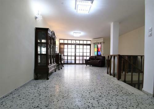 Hostal Family House