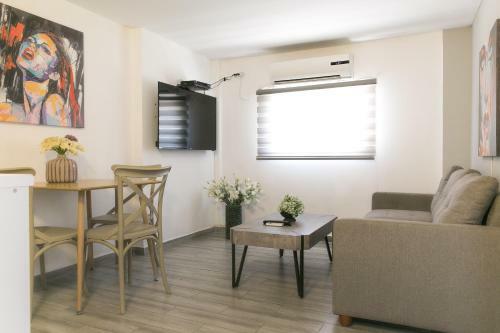 Hotel Rich Classic Suites