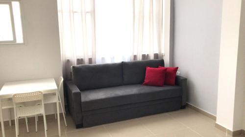 Isramax Apartment Near The Beach.